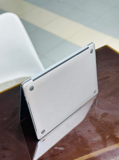 Apple MacBook Pro High Performance Laptop | Sleek Design | Reliable Battery.